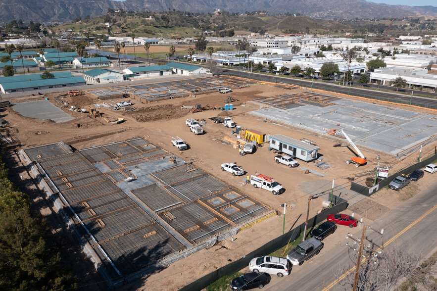 670 Minthorn St, Lake Elsinore, CA for sale - Construction Photo - Image 1 of 1