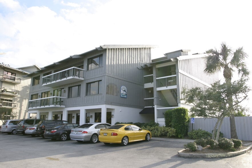 2210 S Front St, Melbourne, FL for lease - Building Photo - Image 2 of 65