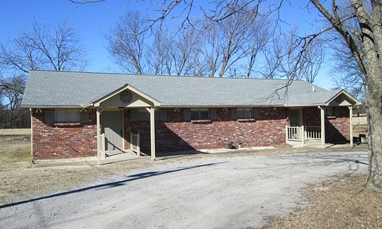 901 N Oklahoma 82, Locust Grove, OK for sale - Primary Photo - Image 1 of 1