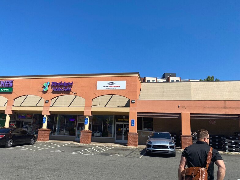 1201 Park St, Hartford, CT for lease - Building Photo - Image 1 of 4