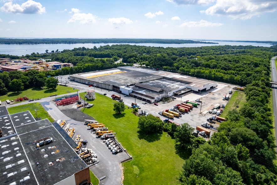 8203 Fischer Rd, Dundalk, MD for lease - Building Photo - Image 3 of 8