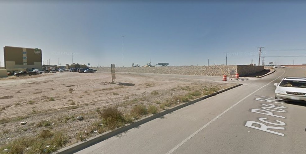 Joe Battle At Rc Poe, El Paso, TX for sale - Building Photo - Image 1 of 1