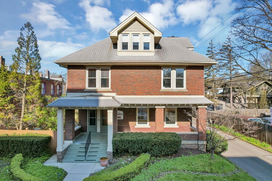 563 S Dawson Ave, Columbus, OH for sale - Primary Photo - Image 1 of 1