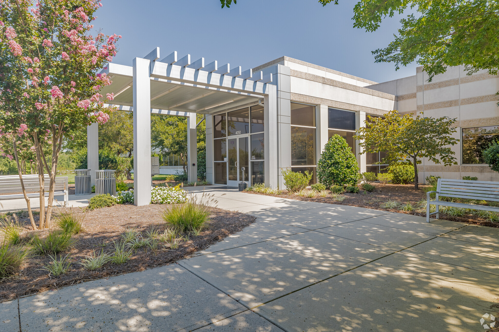 4090 Premier Dr, High Point, NC for lease Building Photo- Image 1 of 27