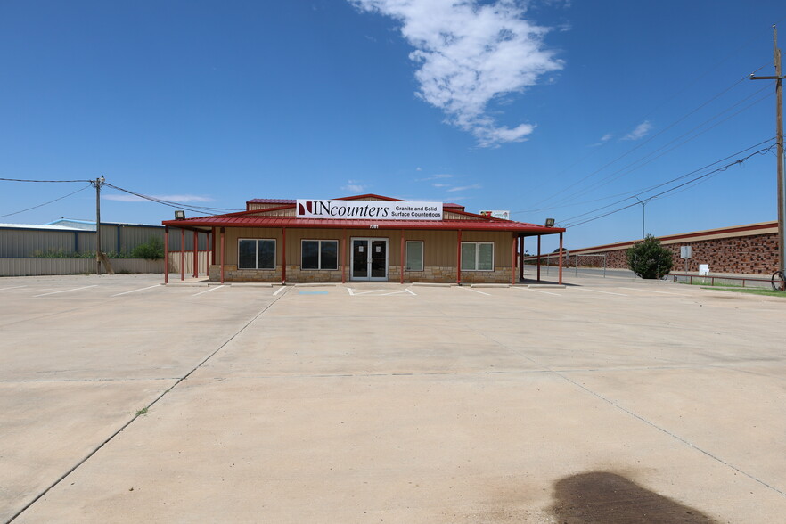 7301 Marsha Sharp Fwy, Lubbock, TX for sale - Building Photo - Image 1 of 1