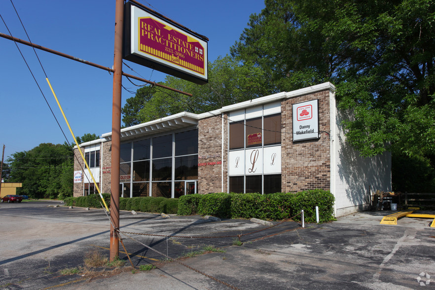 9430 Parkway E, Birmingham, AL for lease - Building Photo - Image 2 of 2