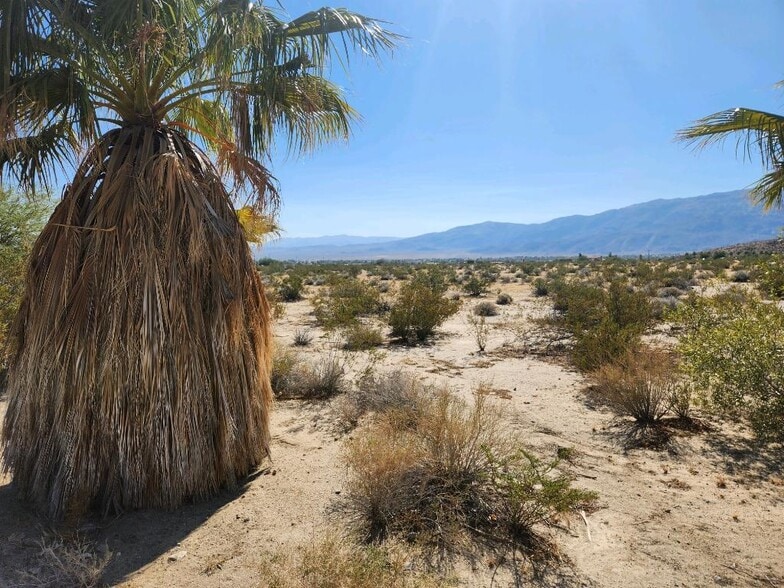 Christmas Circle, Borrego Springs, CA for sale - Building Photo - Image 2 of 11
