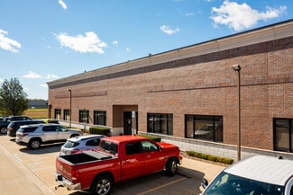 More details for 16049-16089 Leone Dr, Macomb Township, MI - Industrial for Lease