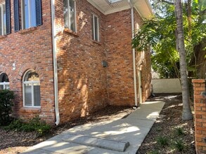 3050 S Dale Mabry Hwy, Tampa, FL for lease Building Photo- Image 2 of 16