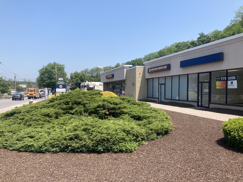 748 Bedford Rd, Bedford Hills, NY for lease - Building Photo - Image 1 of 10