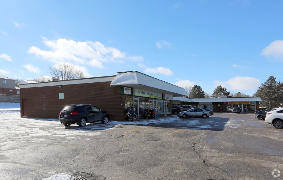 255 Toll Gate Blvd, Waterloo, ON for sale - Primary Photo - Image 1 of 1