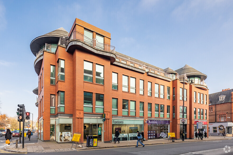 49-57 Wimbledon Hill Rd, London for lease - Building Photo - Image 3 of 4