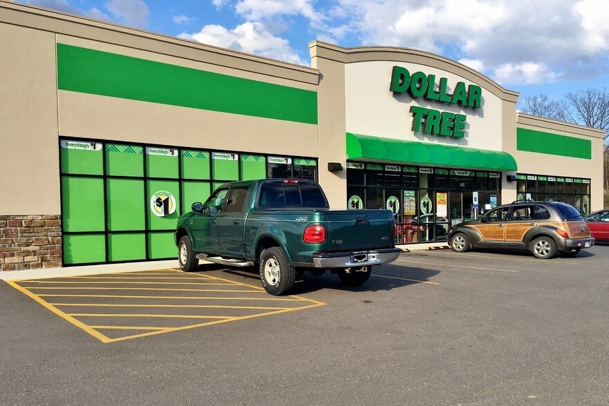 400 Hometown Plaza Dr, Owensville, MO 65066