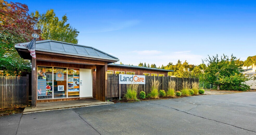 220 Foothills Rd, Lake Oswego, OR for lease - Aerial - Image 2 of 9