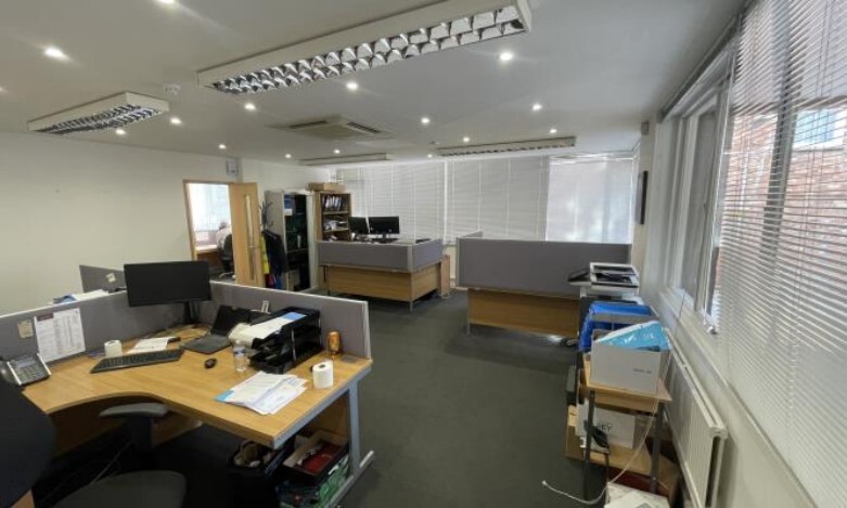 34-36 Princess Rd W, Leicester for lease - Interior Photo - Image 2 of 4