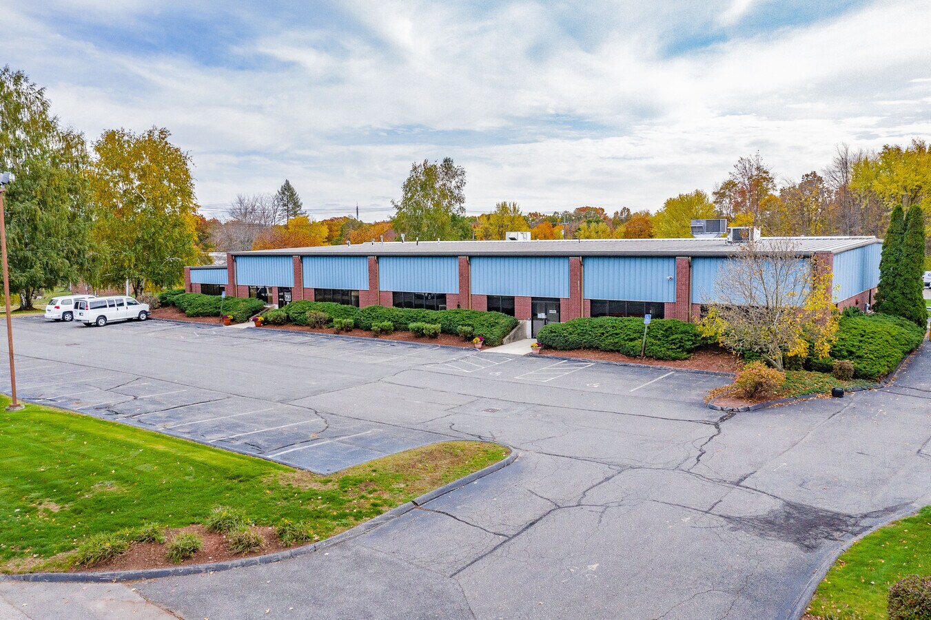 1094 Suffield St, Agawam, MA 01001