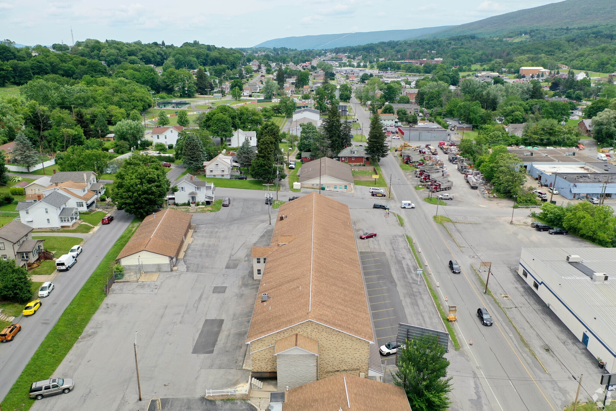 1216 Pleasant Valley Blvd, Altoona, Pa 16602 - Value-add Retail Office 