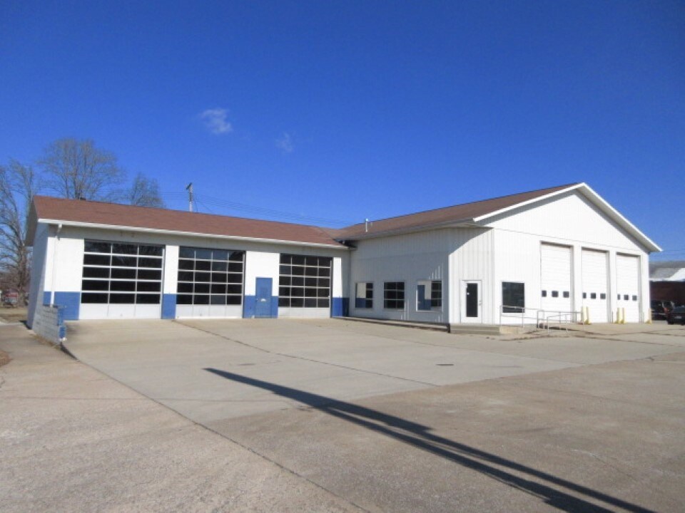 1524 Walnut St, Murphysboro, IL for sale Building Photo- Image 1 of 1