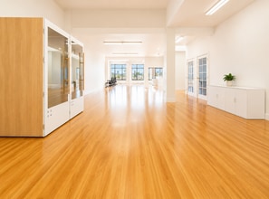 2001-2017 Mission St, San Francisco, CA for lease Interior Photo- Image 2 of 6