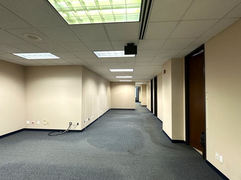 1 S Main St, Dayton, OH for lease Interior Photo- Image 1 of 4