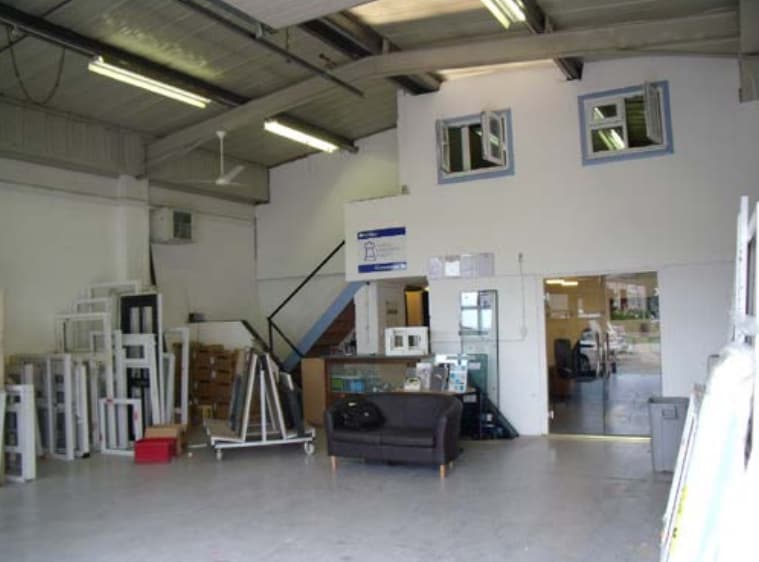 Brooks Rd, Lewes for lease - Interior Photo - Image 2 of 3