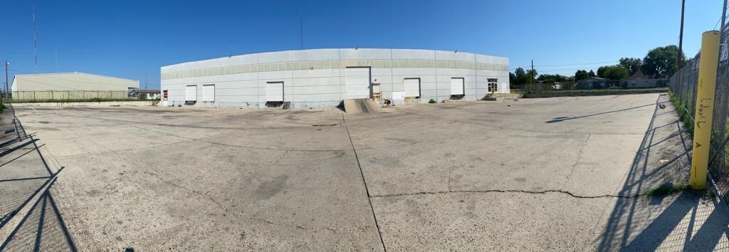 2202 Santa Rita Ave, Laredo, TX for sale Primary Photo- Image 1 of 1