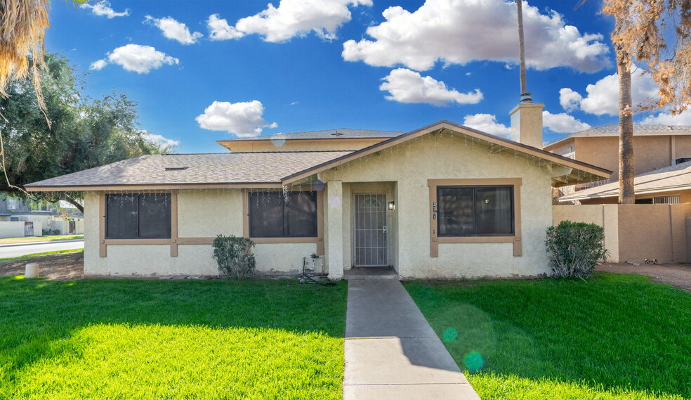 3301 W Harmont Dr, Phoenix, AZ for sale - Primary Photo - Image 1 of 20