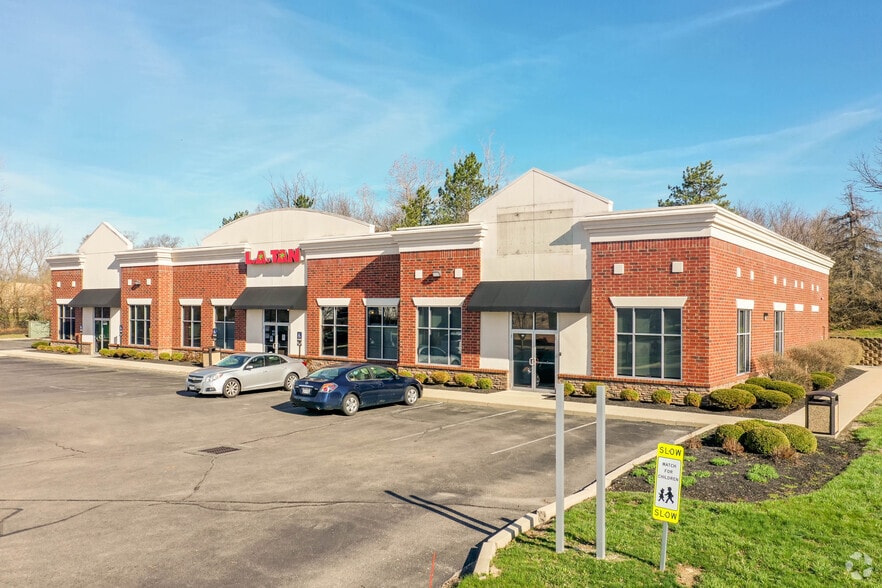 3224 Dayton-Xenia Rd, Dayton, OH for lease - Building Photo - Image 1 of 3