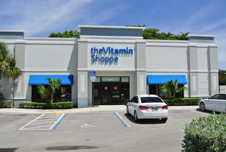 880 N Federal Hwy, Boca Raton, FL for lease - Primary Photo - Image 1 of 6