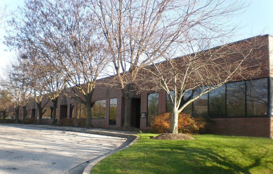 11403 Cronridge Dr, Owings Mills, MD for lease - Building Photo - Image 3 of 6