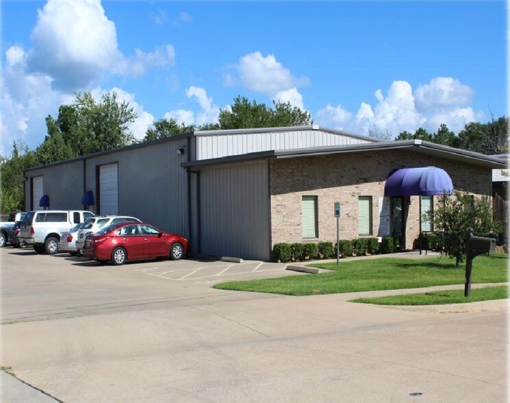 4906 Hightech Dr, Tyler, TX for sale - Primary Photo - Image 1 of 1