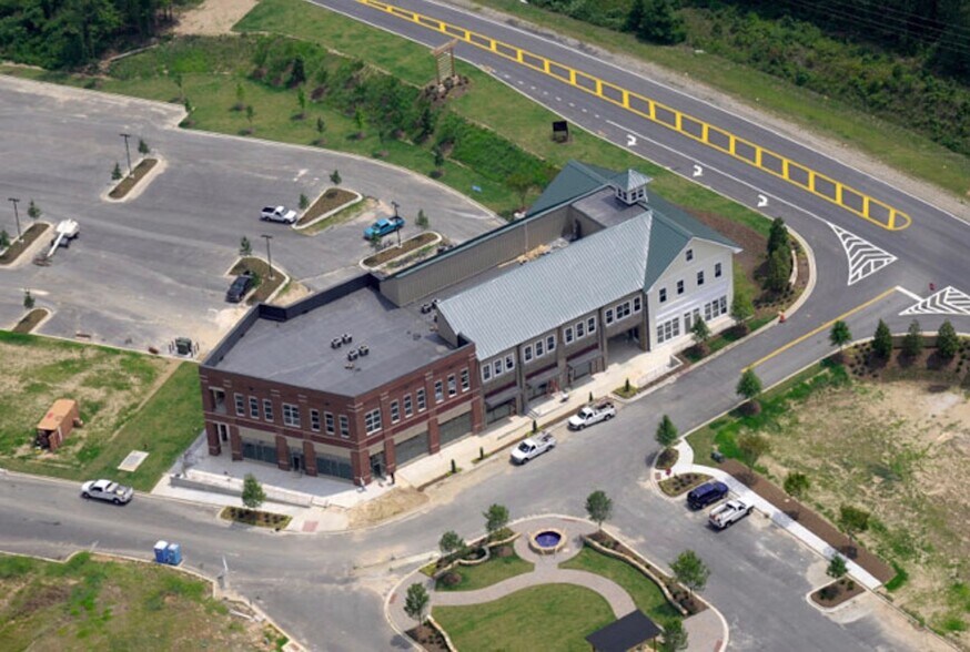 1851 Market St, Douglasville, GA 30135