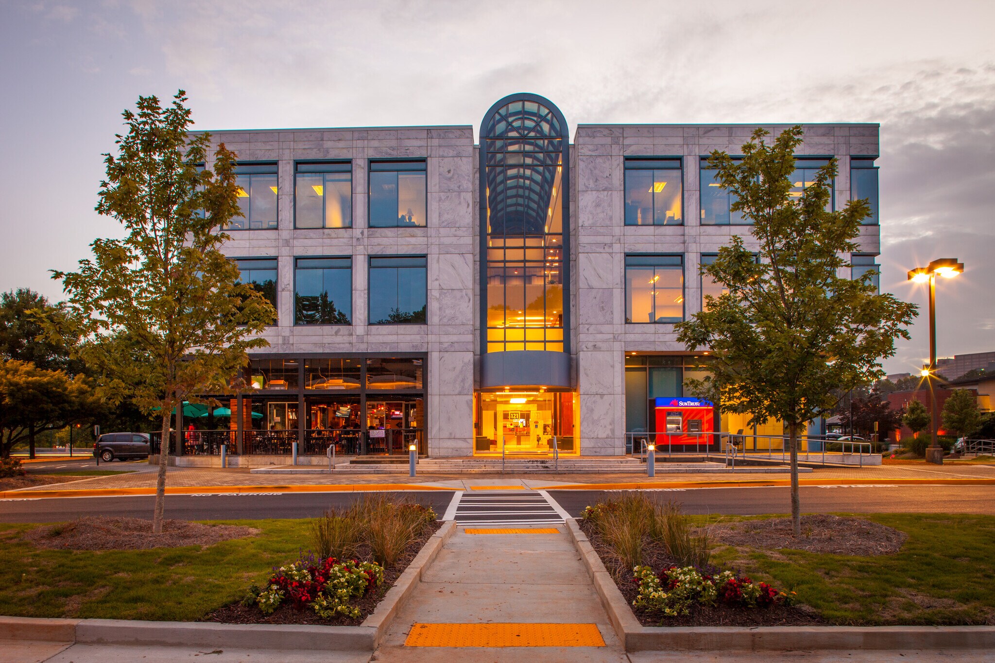 121 Perimeter Ctr W, Atlanta, GA for sale Building Photo- Image 1 of 1