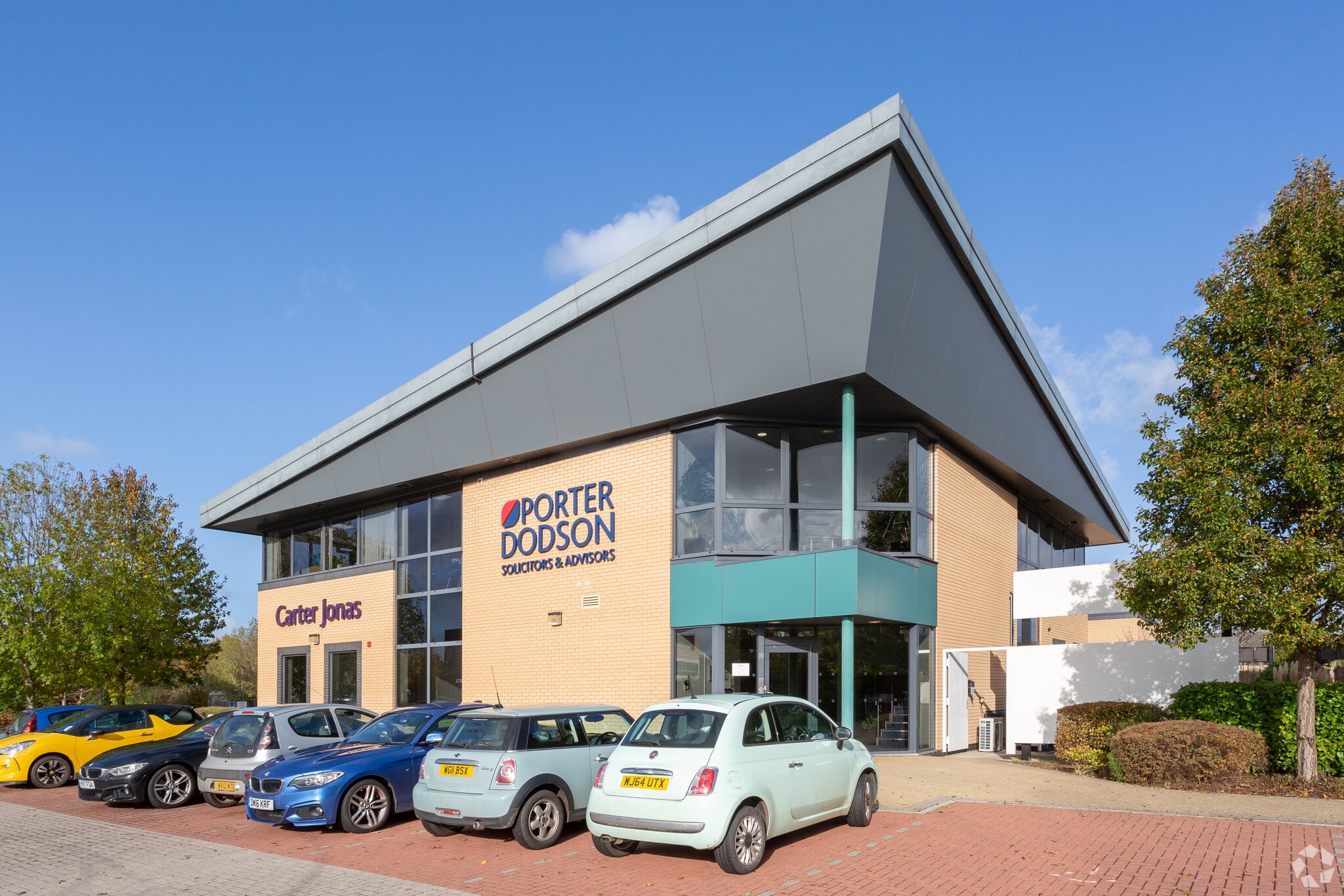 Blackbrook Park Ave, Taunton for sale Primary Photo- Image 1 of 1