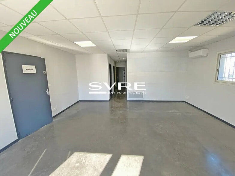 Office in Aubagne for lease - Interior Photo - Image 3 of 8