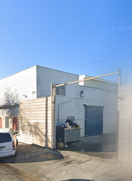 8711 Mettler St, Los Angeles, CA for lease - Building Photo - Image 3 of 5