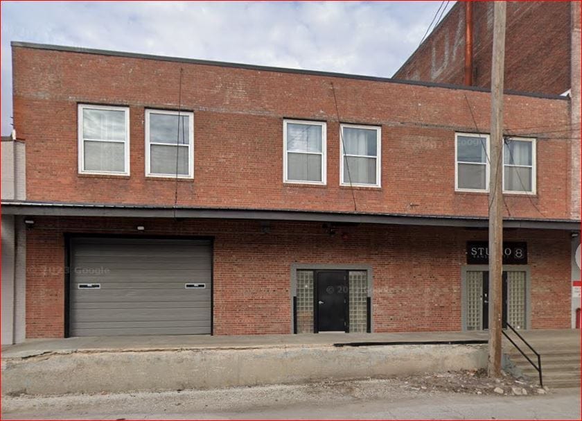 1210 W 8th St, Kansas City, MO for lease Building Photo- Image 1 of 8