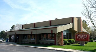 More details for 750 Roosevelt Rd, Glen Ellyn, IL - Retail for Lease