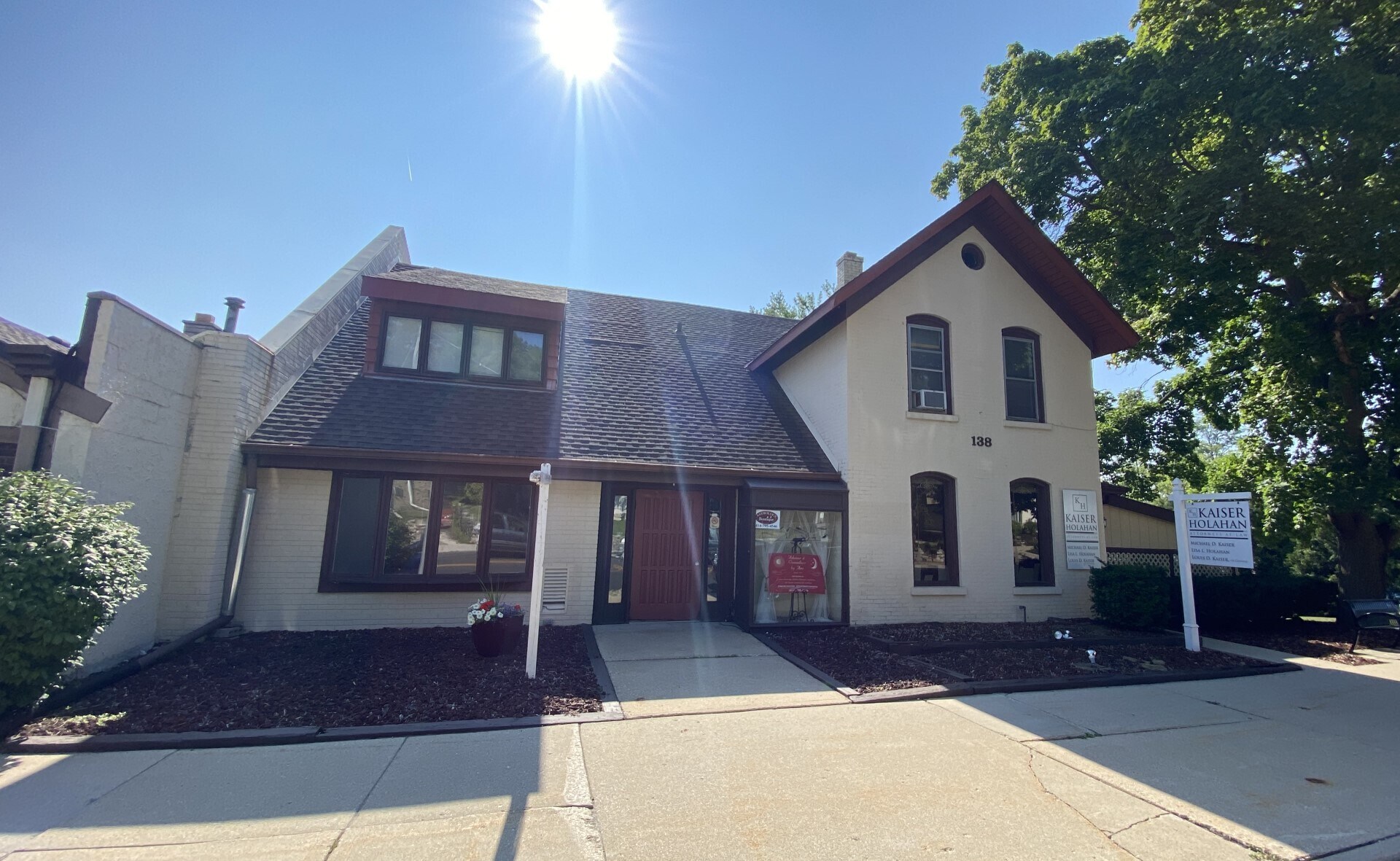 138 North Ave, Hartland, WI for sale Building Photo- Image 1 of 1