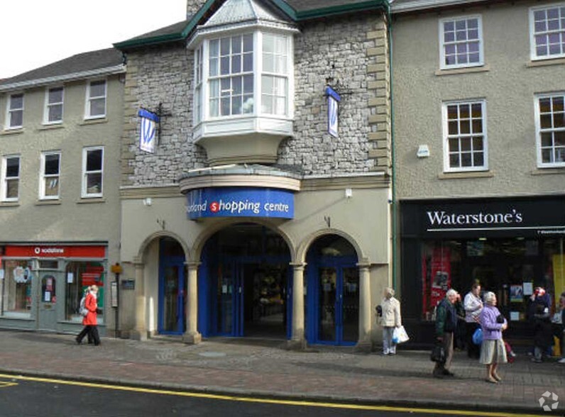 Stricklandgate, Kendal for lease - Building Photo - Image 1 of 8