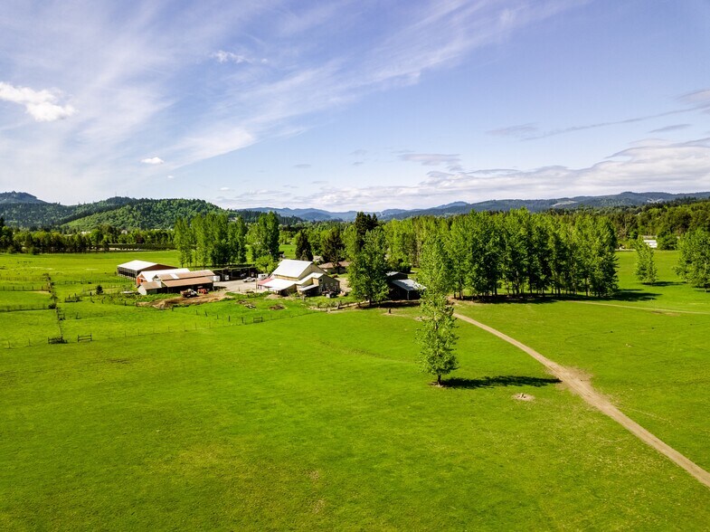 79385 Sears Rd, Cottage Grove, OR for sale - Aerial - Image 1 of 1