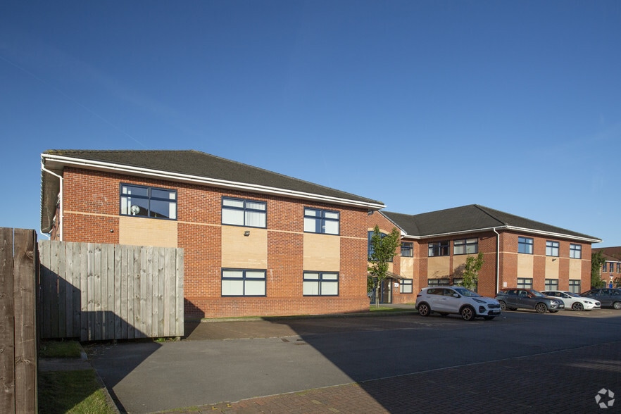 Lakhpur Ct, Stafford for lease - Building Photo - Image 2 of 3