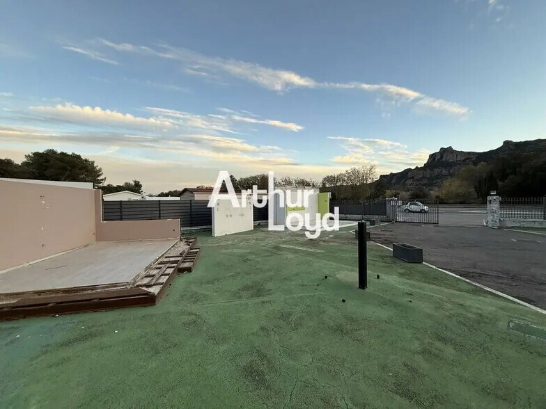 Retail in Le Muy for lease - Building Photo - Image 2 of 5