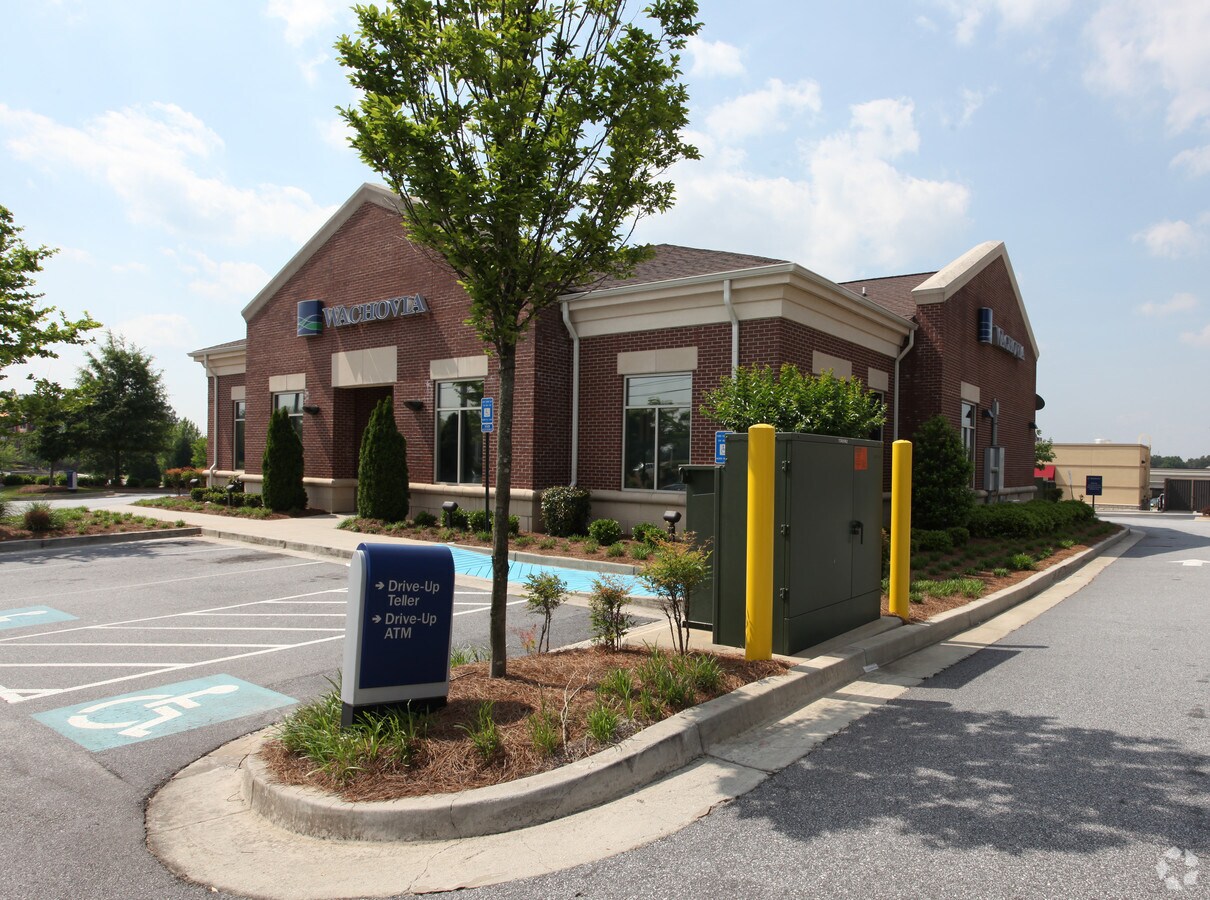 3072 Old Norcross Rd, Duluth, GA 30096