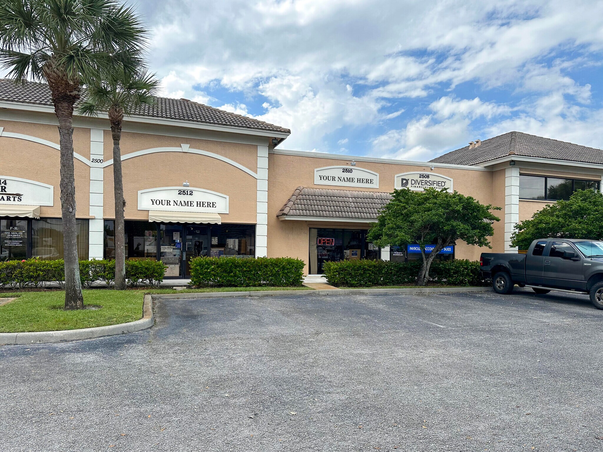 2502-2522 SE Willoughby Blvd, Stuart, FL for sale Building Photo- Image 1 of 1
