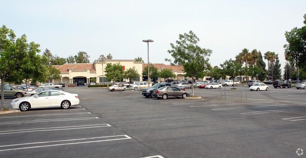 8792 19th St, Rancho Cucamonga, CA for lease - Building Photo - Image 1 of 8