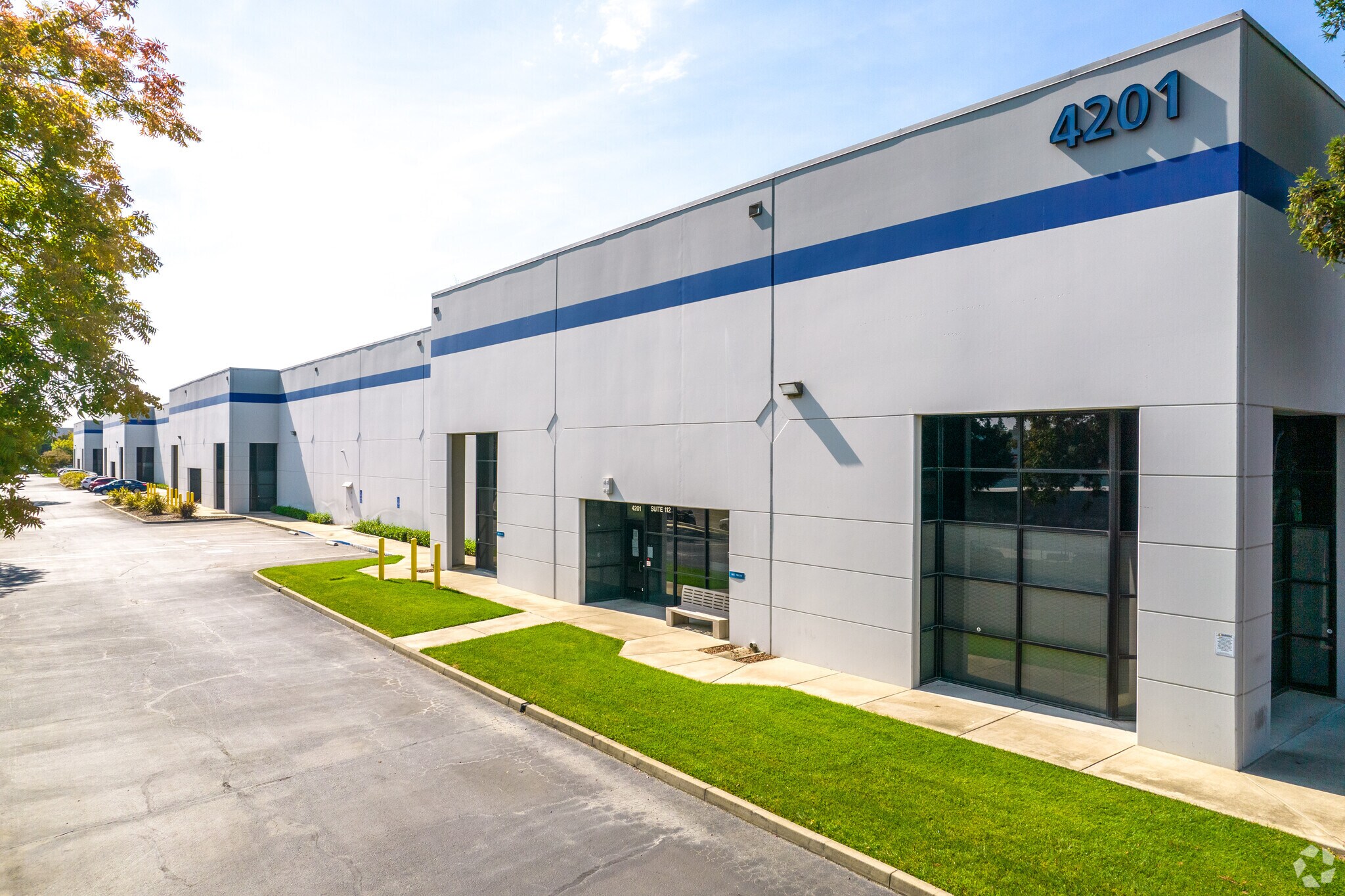 4201 Sierra Point Dr, Sacramento, CA for lease Primary Photo- Image 1 of 12