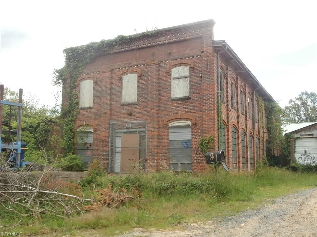 216 Russell Walker Ave