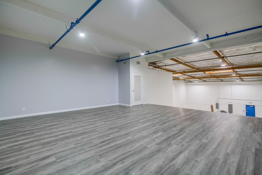 511-571 5th St, San Fernando, CA for lease - Interior Photo - Image 2 of 9