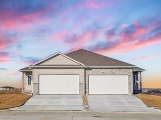 More details for Edgewater Townhomes – Specialty for Sale, Papillion, NE